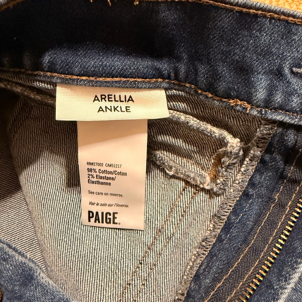 PAIGE Arellia Ankle Barrel Leg Jeans size 28 - Picture 8 of 11
